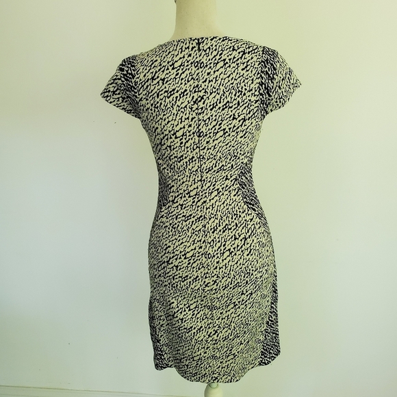 Diane Von Furstenberg "Pele" Snake Jacquard Mini Dress - Picture 6 of 10